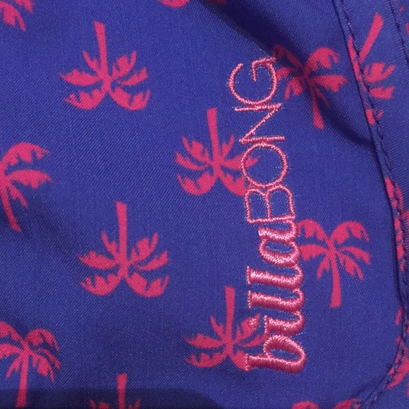 Billabong girls medium shorts - Picture 2 of 4